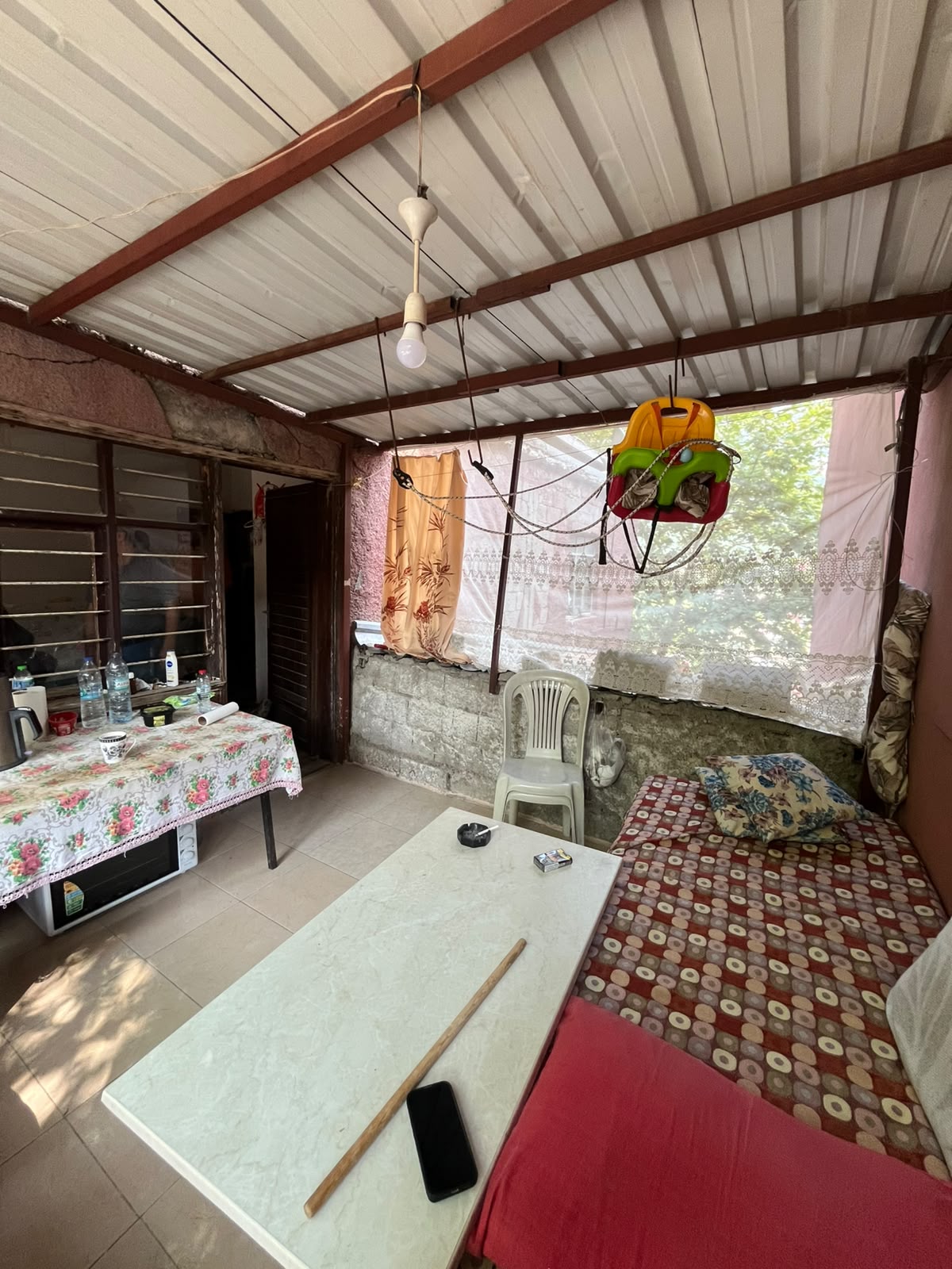 POZANTI AKÇATEKİRDE ÇARŞININ MERKEZİNDE SATILIK DÜKKAN + DAİRE
