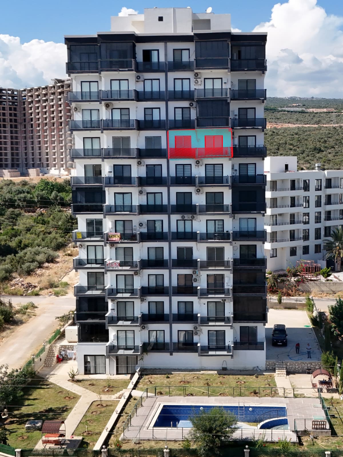 KAT MÜLKİYETLİ ÖNÜ KAPANMAZ DENİZ MANZARALI 1+1 SATILIK DAİRE