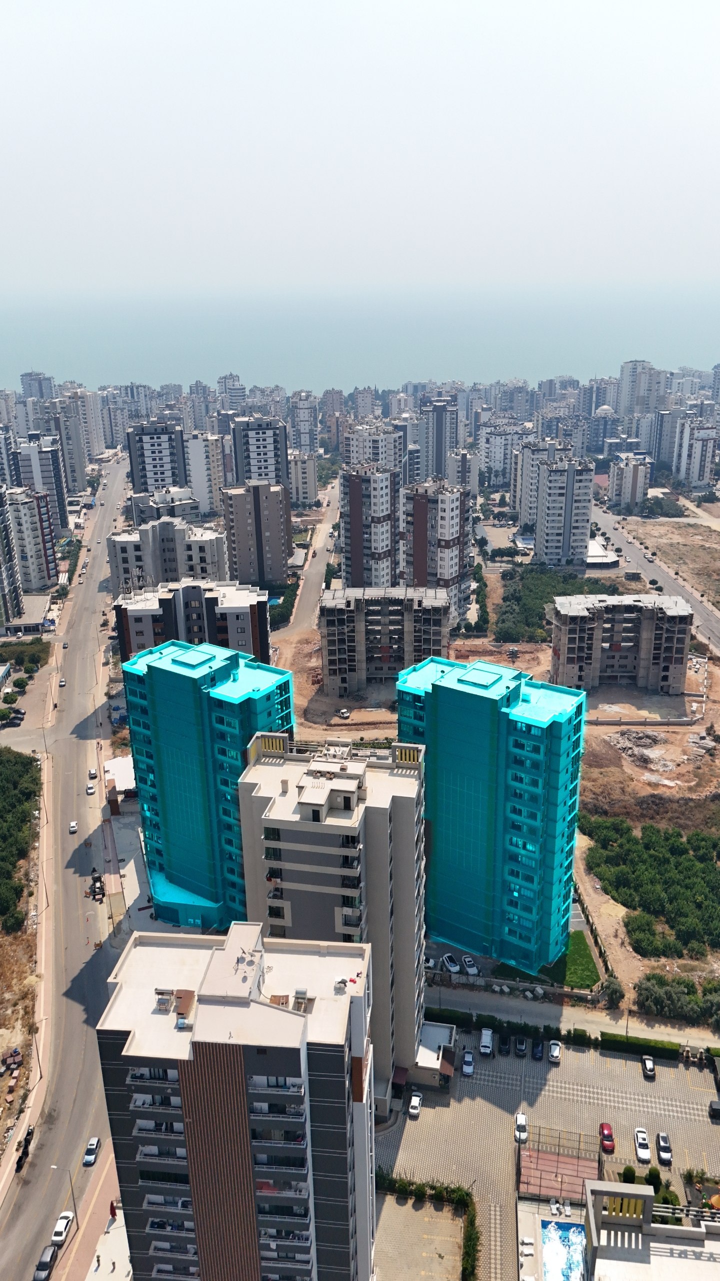 MEZİTLİ AKDENİZ MAHALLESİNDE 2+1 LÜKS, HAVUZLU YENİ DAİRE